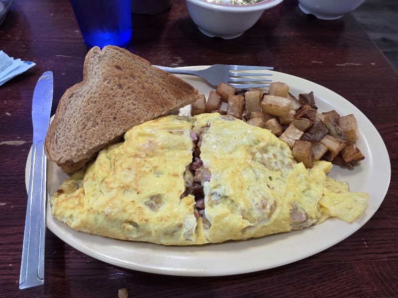 Lockhart Cafe - Lockhart Cafe, 1203 S Colorado St, Lockhart, TX 78644, USA