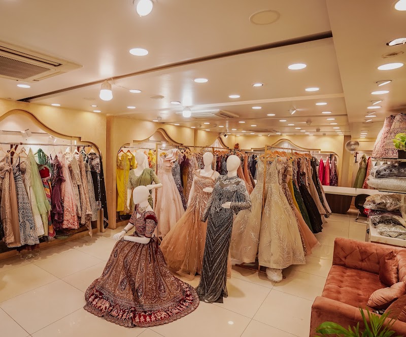 Dresszilla-rental dress , wedding dress - Dresszilla-rental dress , wedding dress 90/16, Karma Patel Marg, Madhyam Marg, near Aero Club Woodland,showroom, Mansarovar Sector 7, Sector 9, Mansarovar, Jaipur, Rajasthan 302020, India