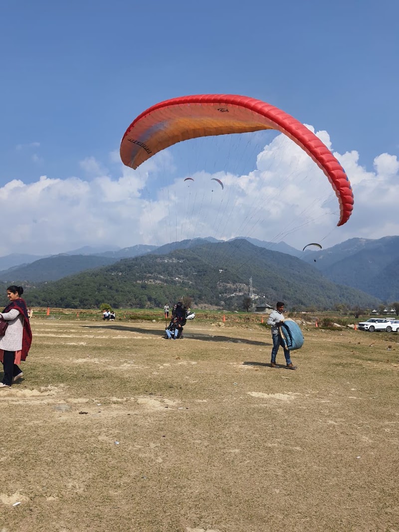 Bir Billing Paragliding Point - Bir Billing Paragliding Point Bir Billing, Baijnath, Biling, Himachal Pradesh 176077, India