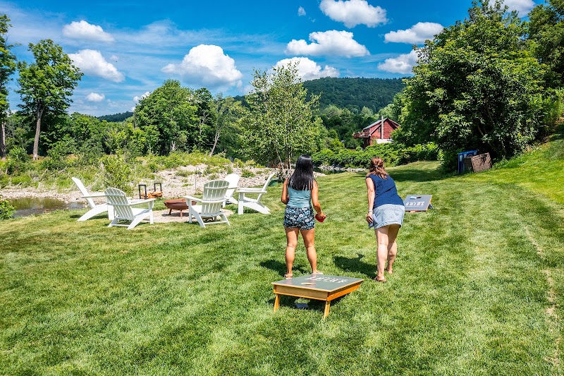 The Shire Woodstock - The Shire Woodstock, 46 Pleasant St, Woodstock, VT 05091, USA