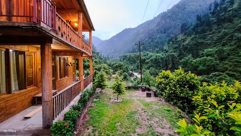 Tirthan Valley Pine View Home Stay - Tirthan Valley Pine View Home Stay, Vill. Faryadi Tirthan Valley, Pine View Home Stay, Banjar, Chippni, Himachal Pradesh 175123, India