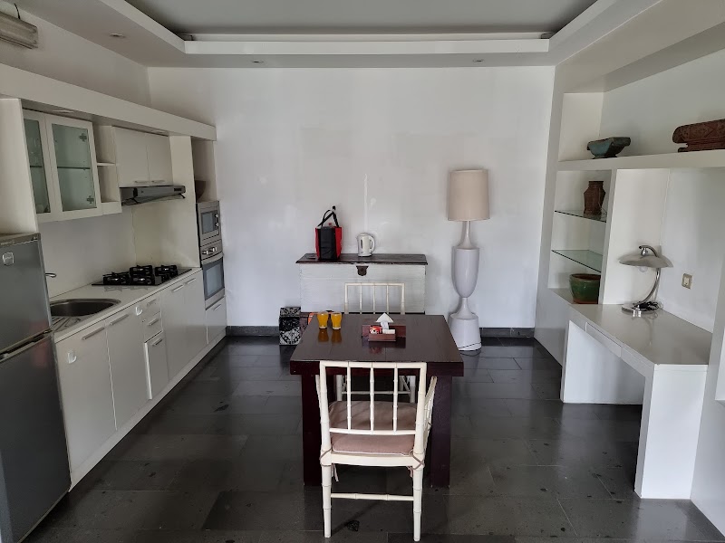 Nunia Boutique Villa Seminyak - Nunia Boutique Villa Seminyak Jl. Pangkungsari, Gg. Maharaja Jl. Petitenget No.3, Seminyak, Kec. Kuta Utara, Kabupaten Badung, Bali 80361, Indonesia