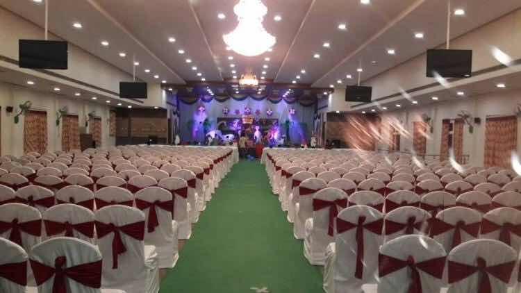 Hotel City Top - Hotel City Top Behind Bus Stand, Khimlasa Rd, Bina, Madhya Pradesh 470113, India