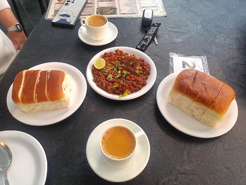 Irani Cafe - Kalyani Nagar - Irani Cafe - Kalyani Nagar, Sr No 213 215, Jogger's Park, Plot No 18, near North Avenue, Kalyani Nagar, Pune, Maharashtra 411006, India