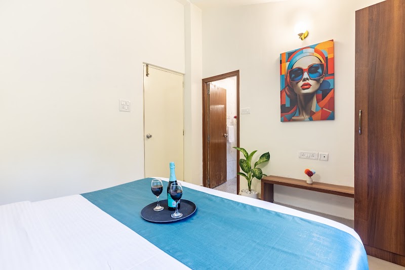 Drift by AlohaGoa! - Drift by AlohaGoa! Villa 104, Roselle Avenue, Ozran Beach Rd, next to hotel julie jolly, Coutinho Vaddo, Vagator, Anjuna, Goa 403509, India