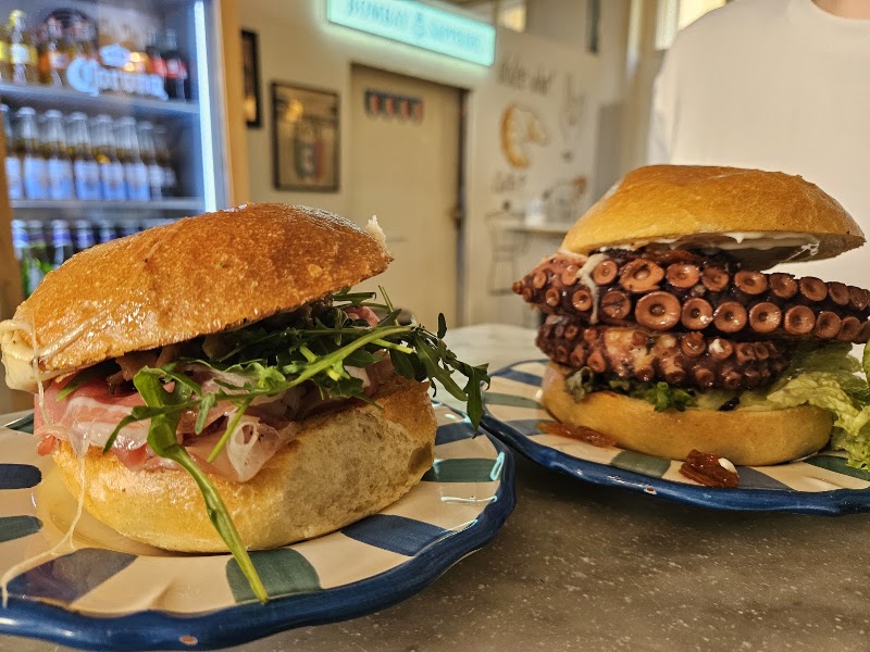 CasolaroBros - CasolaroBros Wohllebengasse 15, 1040 Wien, Austria
