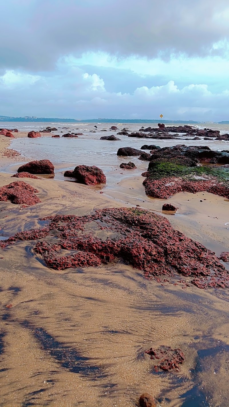 Bambolim Beach - Bambolim Beach, CVX2+RQR, Bambolim, Goa 403206, India