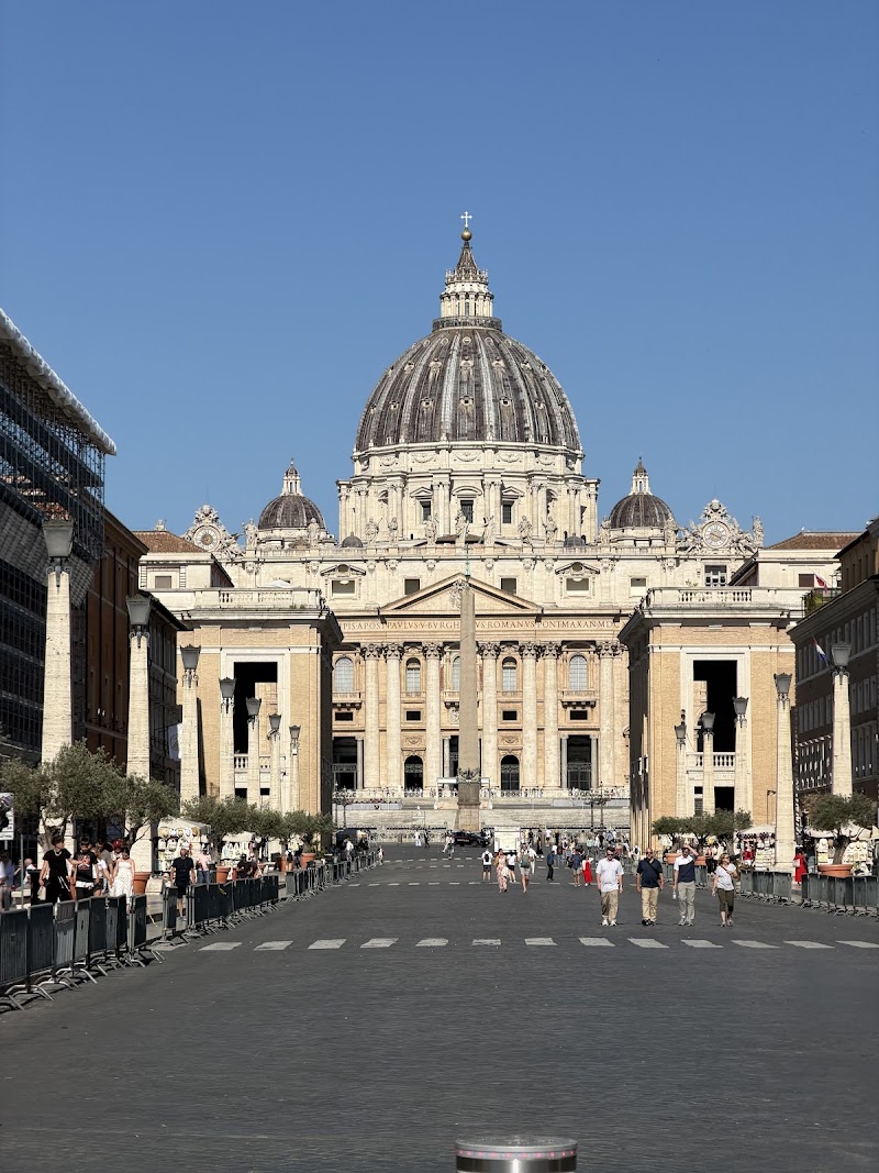Rome Local Experience - Golf Cart Tours - Rome Local Experience - Golf Cart Tours, Via di S. Francesco a Ripa, 129, 00153 Roma RM, Italy