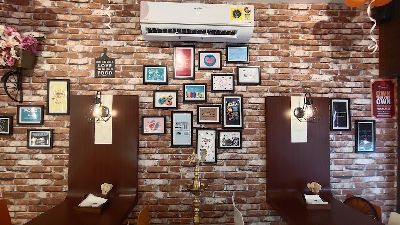 7th Heaven Cakes and Desserts - Basaweshwar Nagar - 7th Heaven Cakes and Desserts - Basaweshwar Nagar 19/A, 1st Main Rd, 3rd Block, West Of Chord Road, 3rd Stage, Basaveshwar Nagar, Bengaluru, Karnataka 560079, India