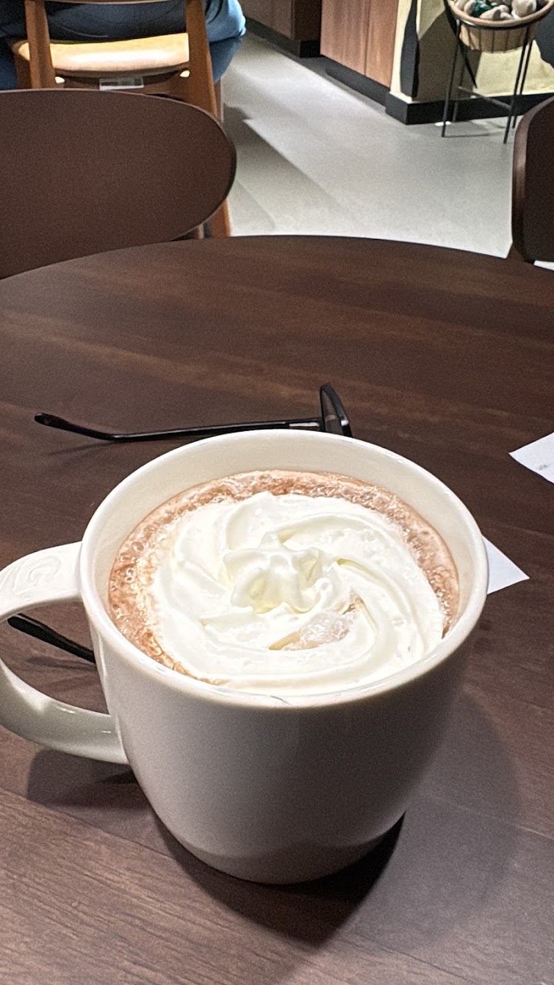 Starbucks - Starbucks, Ed. Regents Park - Av. Brig. Faria Lima, 1931 - Jardim Paulistano, São Paulo - SP, 01451-001, Brazil