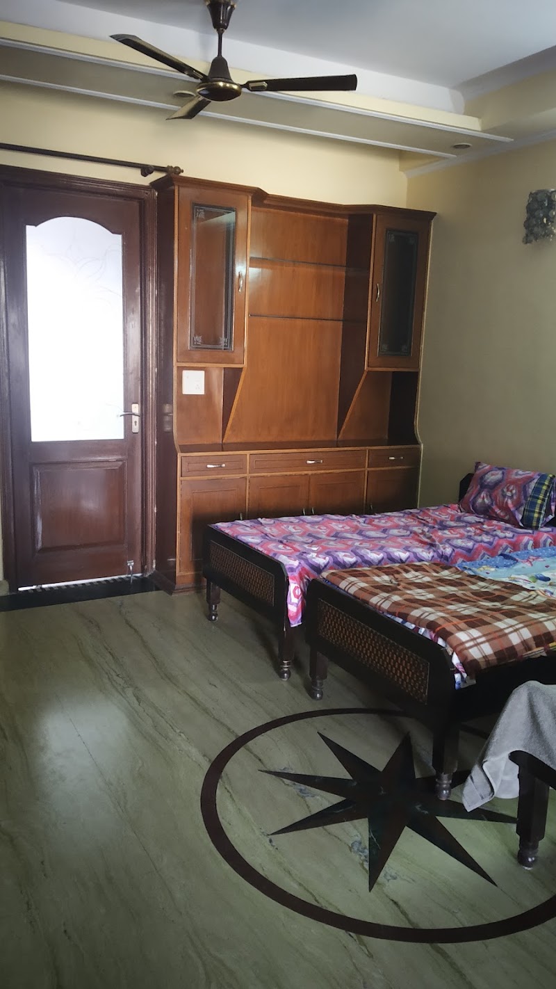 Indirapuram Mahi PG (Boys & Girls) - Indirapuram Mahi PG (Boys & Girls) 64, Gyankhand 4, Indirapuram, Ghaziabad, Uttar Pradesh 201014, India