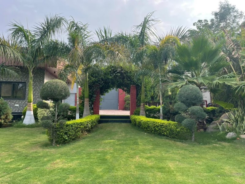 Luxury Private Farmhouse - Luxury Private Farmhouse, Ansal Aravali, E-46, Badshahpur, Gurugram, Gangani, Haryana 122102, India