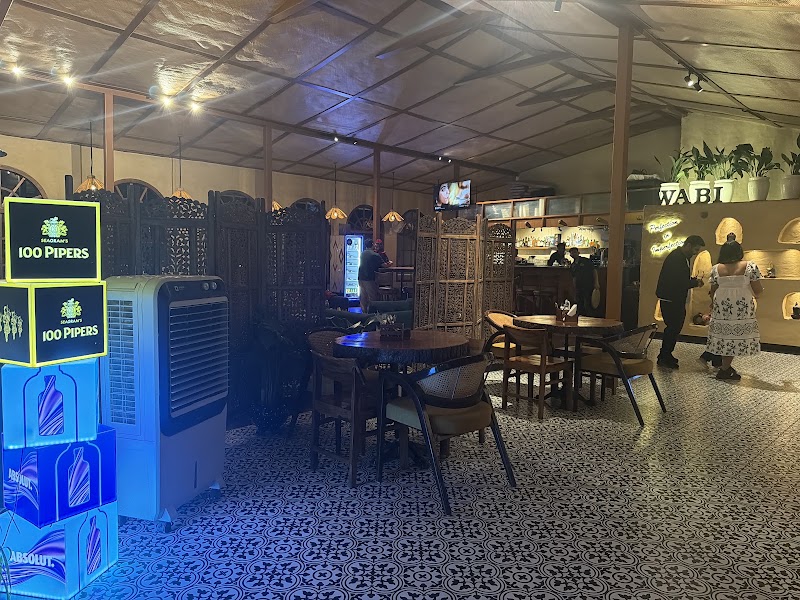 Wabi cafe - Wabi cafe opposite shri harihar hospital, Aleo, Manali, Nasogi, Himachal Pradesh 175131, India