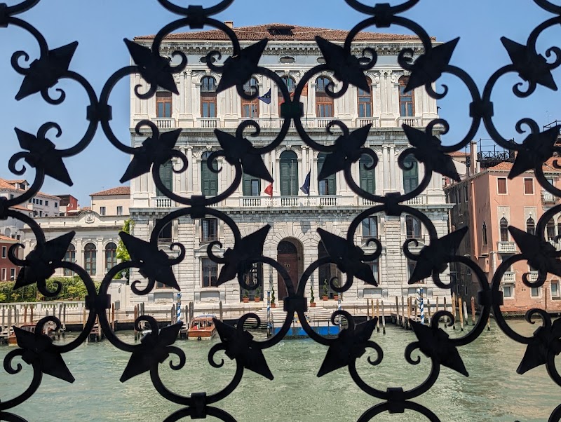 Peggy Guggenheim Collection - Peggy Guggenheim Collection Dorsoduro, 701, 30123 Venezia VE, Italy