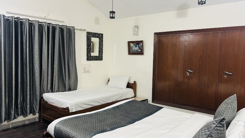Talwar Farm With Private pool near Delhi NCR | 4BHK Holiday Home for weddings, Private and corporate Events - Talwar Farm With Private pool near Delhi NCR | 4BHK Holiday Home for weddings, Private and corporate Events Farm No-10 Near Best Western Resort Country Club, Pachgaon - Mohammadpur Rd, Manesar, Gurugram, Para, Haryana 122105, India