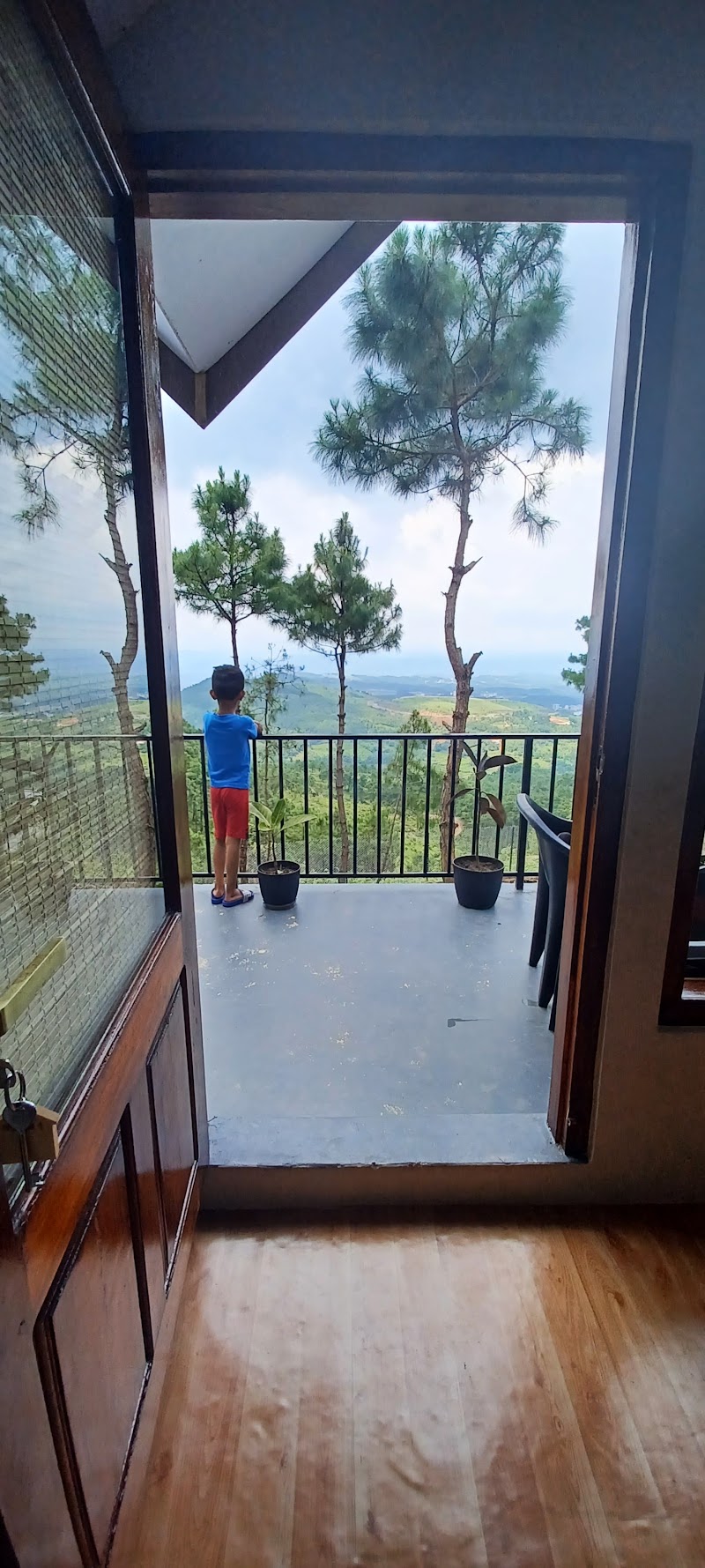 HILLS ABODE | HOMESTAY | SHILLONG - HILLS ABODE | HOMESTAY | SHILLONG MAWKIANG, Mawpat circle 2, Mawpat, Shillong, Meghalaya 793012, India