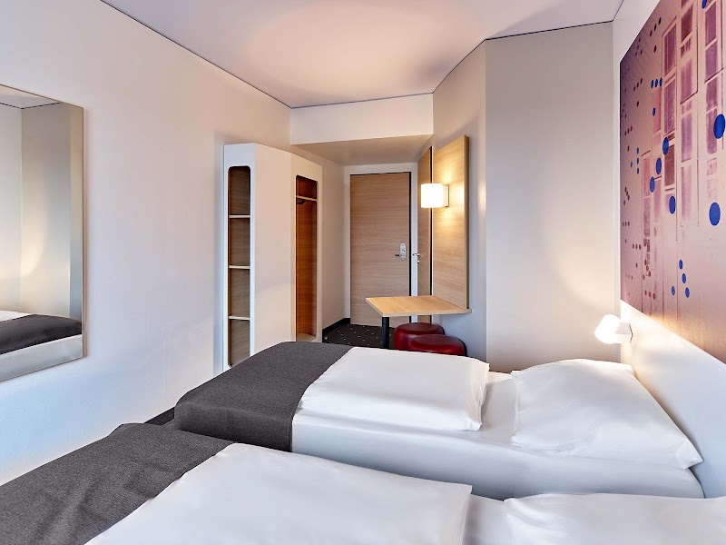 B&B HOTEL Köln-Troisdorf - B&B HOTEL Köln-Troisdorf Poststraße 64, 53840 Troisdorf, Germany