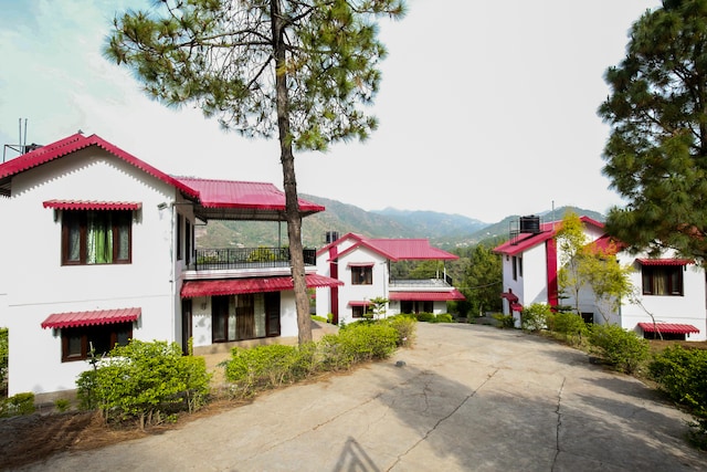 OYO Home 13072 Exotic Villa 3BHK - OYO Home 13072 Exotic Villa 3BHK, Village Chatera Hatbast, Kausauli Cottage - 2, No-750, Kanda Rd, Kasauli, Himachal Pradesh 173225, India