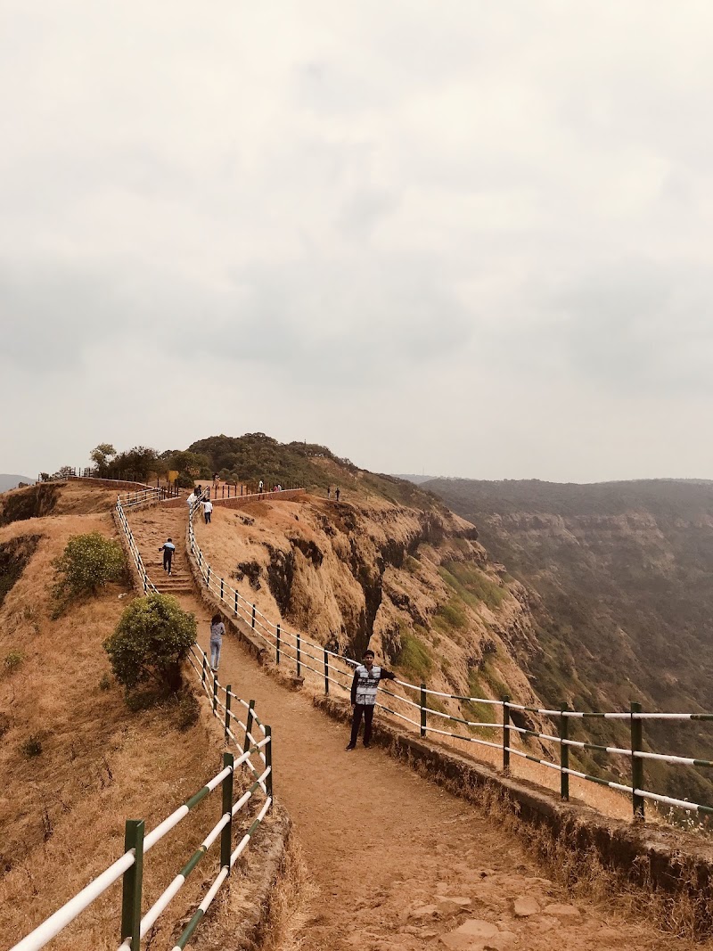 Needle hole point - Needle hole point WJRJ+7Q6, Mahabaleshwar, Dare, Maharashtra 412806, India