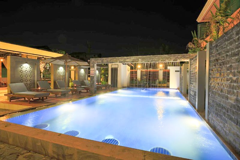 Atesy Group Boutique - Atesy Group Boutique, Bamboo St, Krong Siem Reap, Cambodia