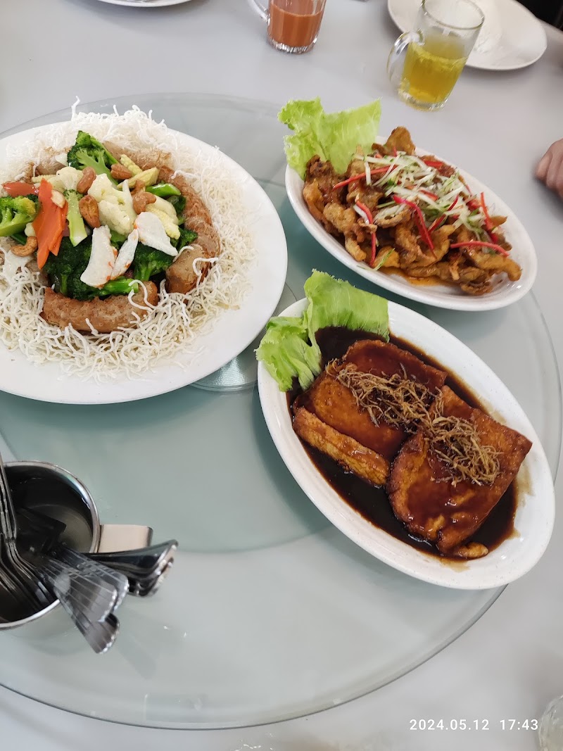 Jenny Vegetarian Restaurant - Jenny Vegetarian Restaurant Lot 2890, Block 6, Kuala Baram, Land District, Jln Tudan, 98000 Miri, Sarawak, Malaysia