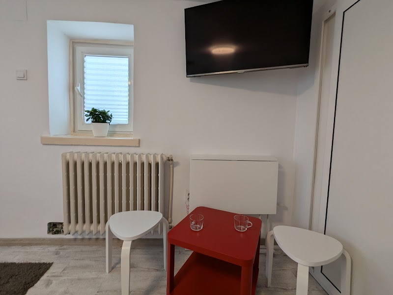 Serene Studio - Serene Studio S2 2, Str. Arh. Zagoritz 12, 021998 București, Romania