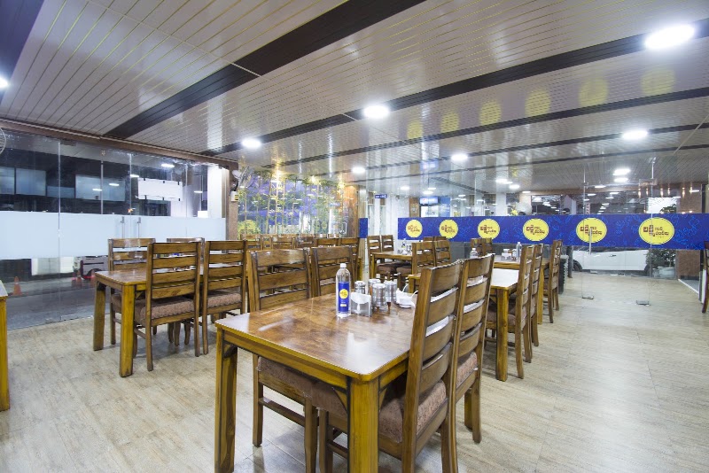 LA Hometel Hotel Hitech City Hyderabad - LA Hometel Hotel Hitech City Hyderabad survey 78, Plot 152/61, Street Number 4, opposite Medicover Hospitals Road, Patrika Nagar, Madhapur, Hyderabad, Telangana 500081, India