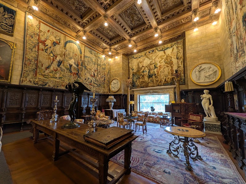 Hearst Castle Visitor Center - Hearst Castle Visitor Center 700 Hearst Castle Rd, San Simeon, CA 93452, USA