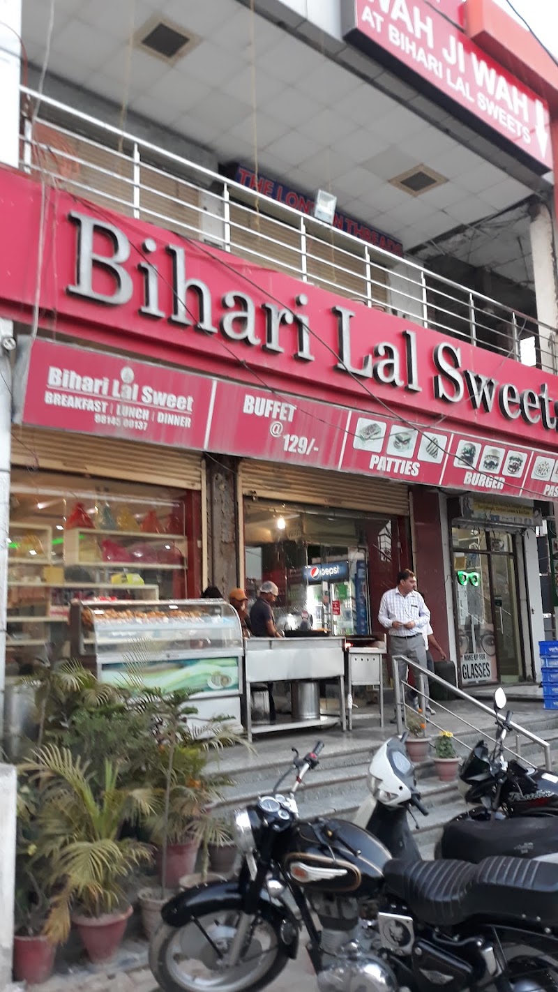 Dilli Rasoiya & Wah Ji Wah - Dilli Rasoiya & Wah Ji Wah Show Room No. - 6, Amcare Plaza, VIP Rd, Zirakpur, Punjab 140603, India