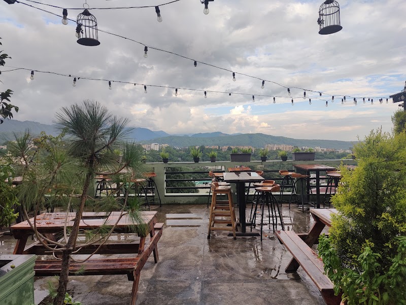 Katman's Skylounge - Katman's Skylounge, 4th floor, 163-A, Brother's Tower, Rajpur Rd, Kishanpur, Dehradun, Uttarakhand 248001, India