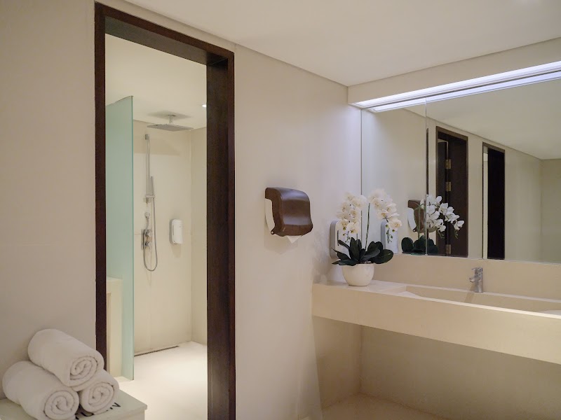 Double Six Luxury Hotel - Double Six Luxury Hotel Jl. Double Six No.66, Seminyak, Kec. Kuta, Kabupaten Badung, Bali 80361, Indonesia