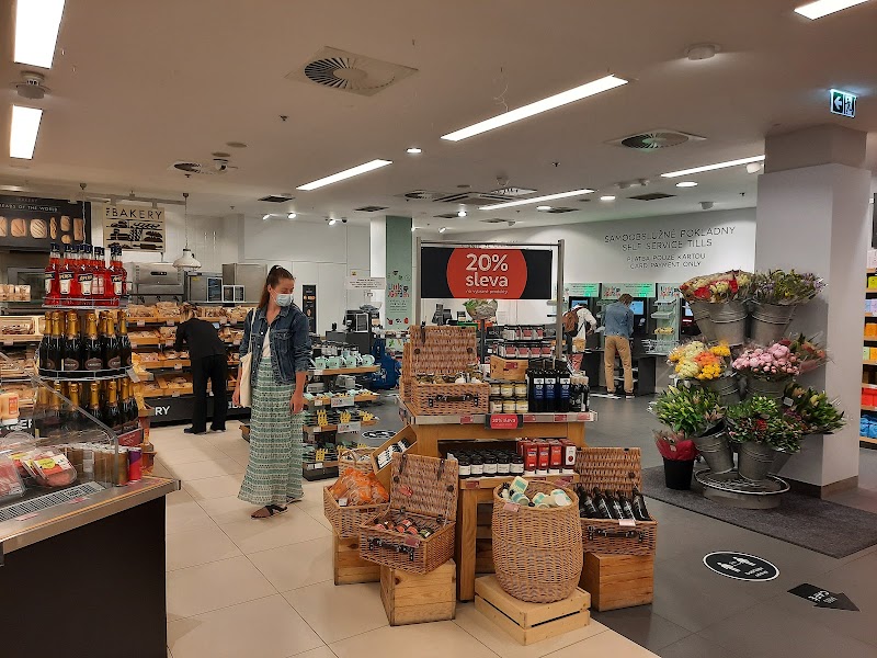 Marks and Spencer - Marks and Spencer, Václavské nám. 793/36, Nové Město, 110 00 Praha-Praha 1, Czechia