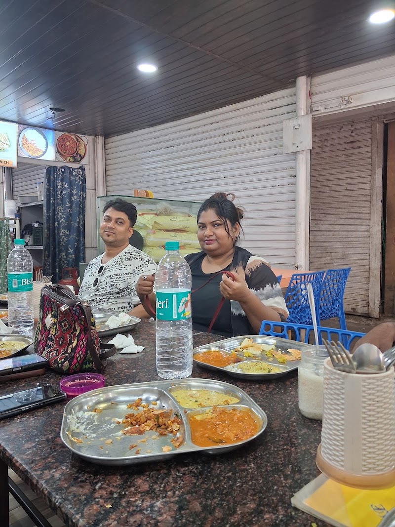 Baga Central Sai Ratna Pure Veg Restaurant - Baga Central Sai Ratna Pure Veg Restaurant Shop No 2, near SunCity, Saunta Vaddo, Calangute, Goa 403516, India