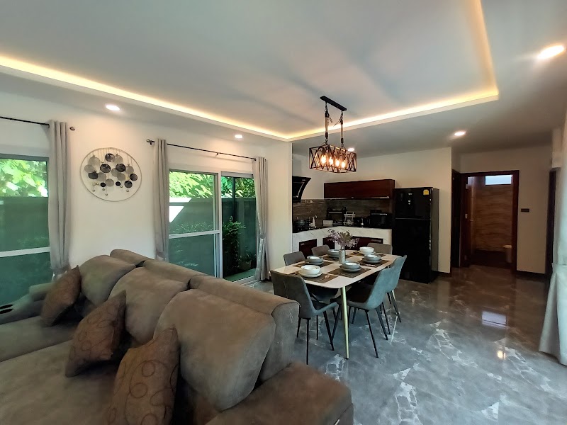 Chalong Modern Private Pool Villa - Chalong Modern Private Pool Villa, 69/589หมู่1ซอย8 Chalong, Mueng Phuket 69/589หมู่1ซอย8 ตำบล ฉลอง อำเภอเมืองภูเก็ต ฉลอง Tambon Chalong, เมือง Chang Wat Phuket 83130, Thailand