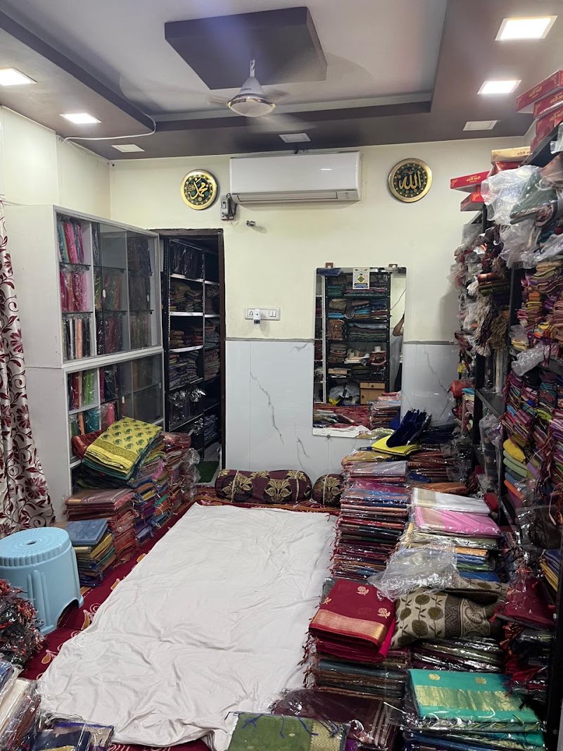 Chanderi & Maheshwari sarees(CM HANDLOOM) - Chanderi & Maheshwari sarees(CM HANDLOOM) Laxmi Appartment, Snehlataganj Rd, Nayapura, Indore, Madhya Pradesh 452003, India