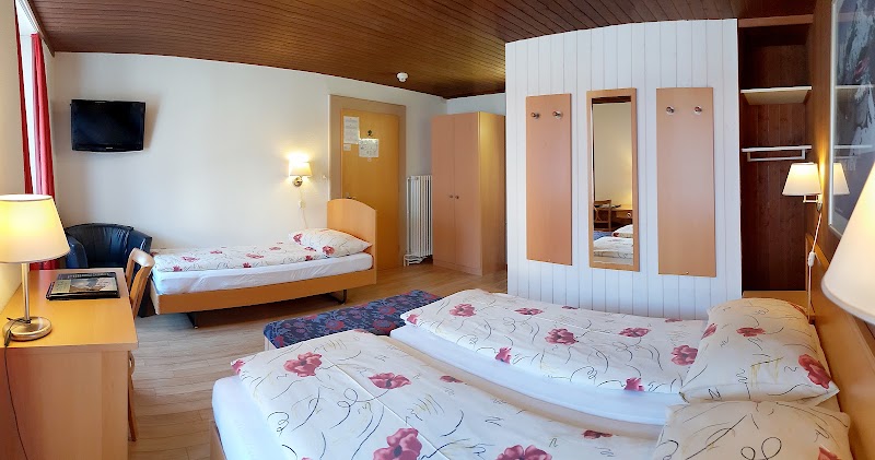 Hotel Rössli Interlaken - Hotel Rössli Interlaken Hauptstrasse 10, 3800 Unterseen, Switzerland