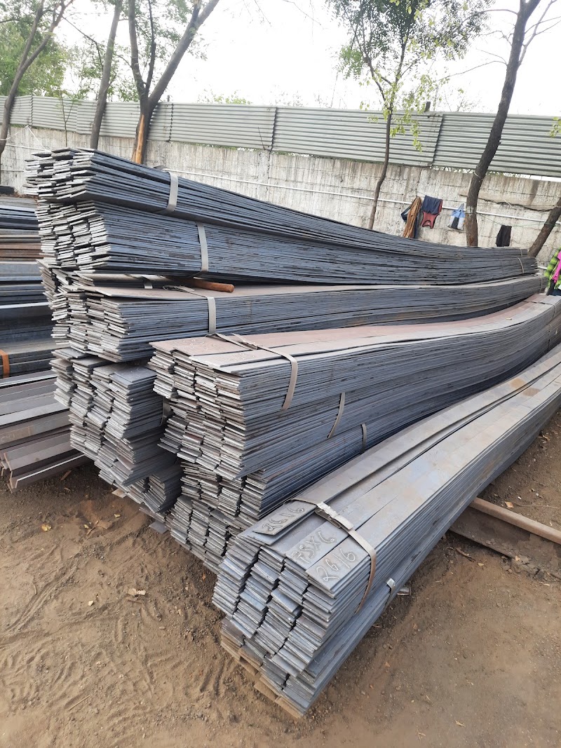 Hanumant re rollers - Hanumant re rollers, Bendri road Borjhara Marg, Raipur, Bendari, Chhattisgarh 492003, India