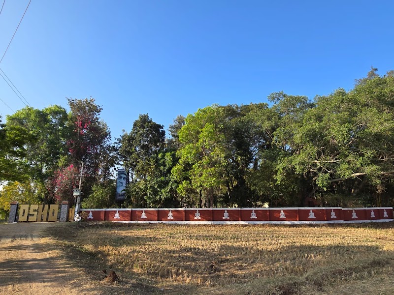 Osho Sannidhi, Mysore- Meditation Center( OAIF) - Osho Sannidhi, Mysore- Meditation Center( OAIF), Follow, the sinage, Ring Road, near sarkari, Kadakola, Karnataka 571311, India