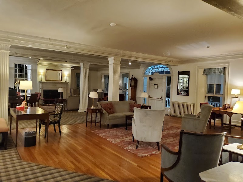 The Middlebury Inn - The Middlebury Inn, 16 Court Square, Middlebury, VT 05753, USA