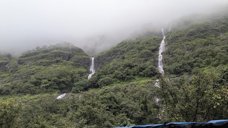 Plus Valley View Point - Plus Valley View Point, FCG8+WW4, Tamhini Ghat Rd, Nive, Maharashtra 412108, India
