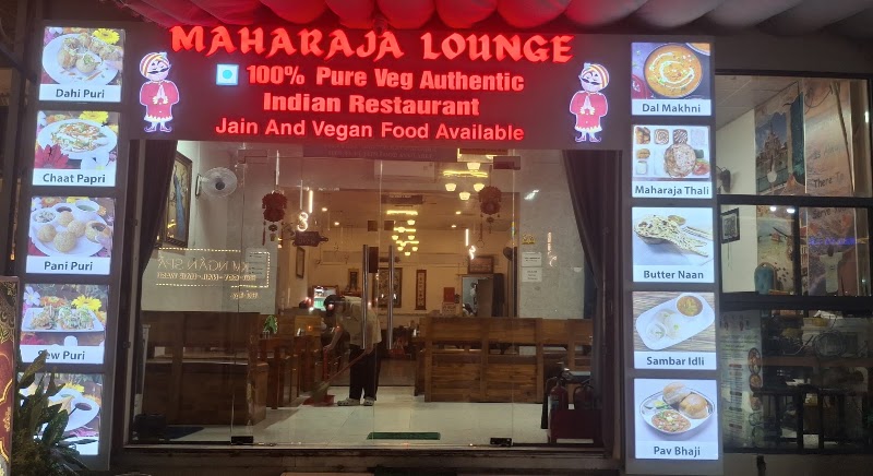 Maharaja Lounge - Authentic Indian 100% Veg Restaurant - Maharaja Lounge - Authentic Indian 100% Veg Restaurant 107 Đường Trần Hưng Đạo, Street, Phú Quốc, Kiên Giang 925000, Vietnam