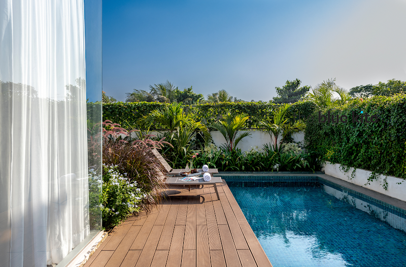 La Maroma by The Blue Kite | Luxury Pool Villas in Anjuna with Caretaker, 24x7 Security - La Maroma by The Blue Kite | Luxury Pool Villas in Anjuna with Caretaker, 24x7 Security Survey No. 295/2, Anjuna, Goa 403509, India
