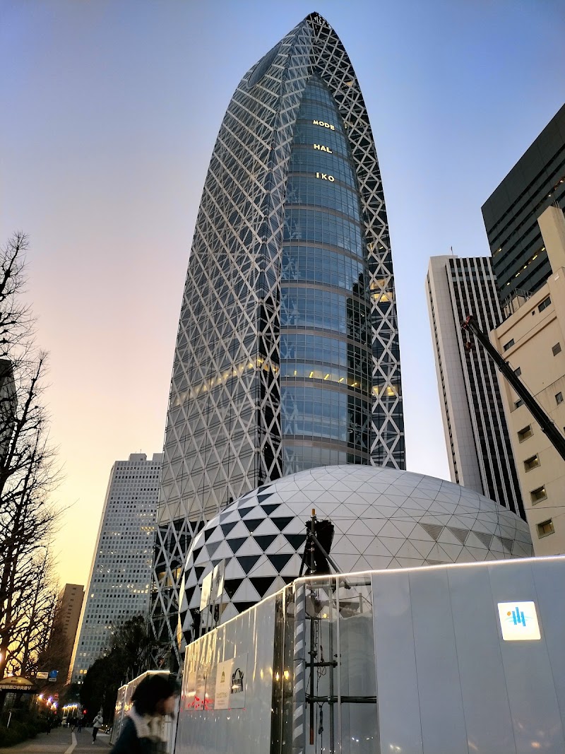 Subaru Building Shinjuku Eye - Subaru Building Shinjuku Eye 1-chōme-7-2 Nishishinjuku, Shinjuku City, Tokyo 160-0023, Japan