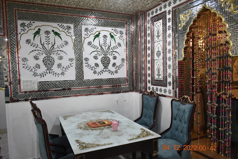 Royal Sheeshmahal Restaurant - Royal Sheeshmahal Restaurant Gandhi Chowk, Devisinghpura, Amer, Jaipur, Rajasthan 302012, India