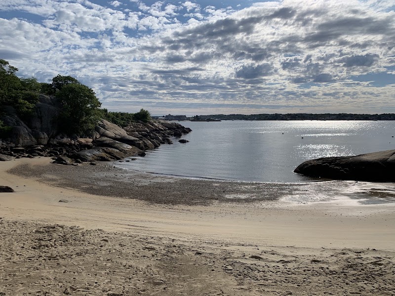 Half Moon Beach - Half Moon Beach 24 Hough Ave, Gloucester, MA 01930, USA