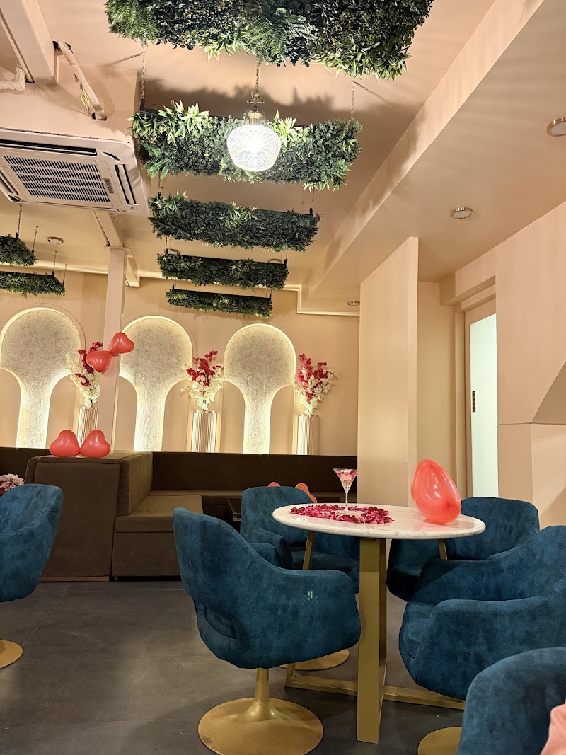 Sheesho - Sky Lounge & Banquet - Sheesho - Sky Lounge & Banquet 5th Floor, Panchmukhi Vishwakarma Tower, Plot No. 100, New Power House Rd, Patrakar Colony, Shastri Nagar, Jodhpur, Rajasthan 342001, India
