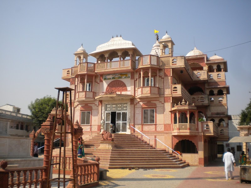 Shri Digambar Jain Atishay Kshetra, Shri Mahavir Ji - Shri Digambar Jain Atishay Kshetra, Shri Mahavir Ji, Sajan Market, Shrimahavirji Rd, near jain Temple, Banwaripur, Rajasthan 322220, India
