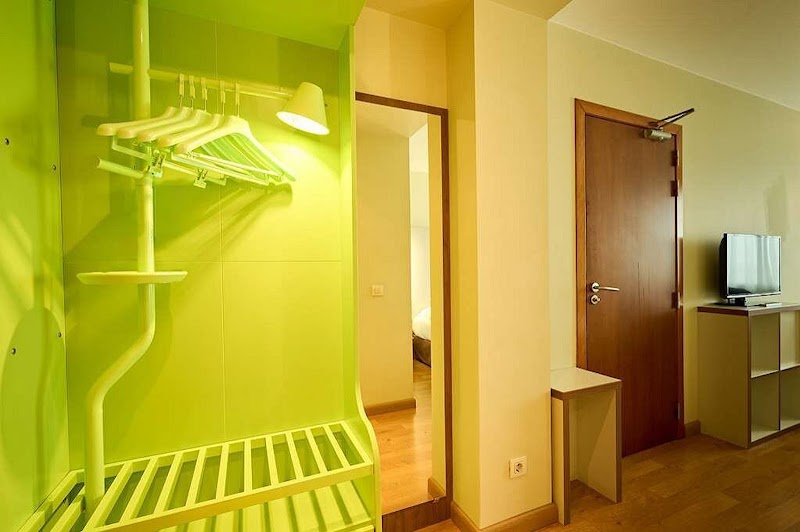 Travelodge BCN Cornellá Fira - Travelodge BCN Cornellá Fira Avinguda del Maresme, 7, 08940 Cornellà de Llobregat, Barcelona, Spain