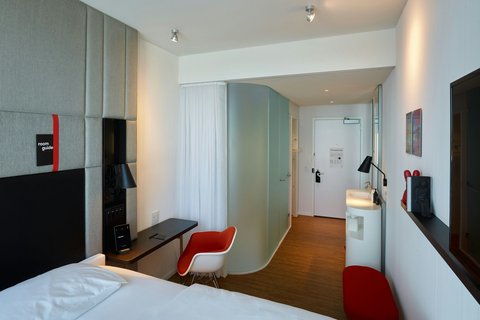 citizenM Boston North Station - citizenM Boston North Station 70 Causeway St, Boston, MA 02114, USA