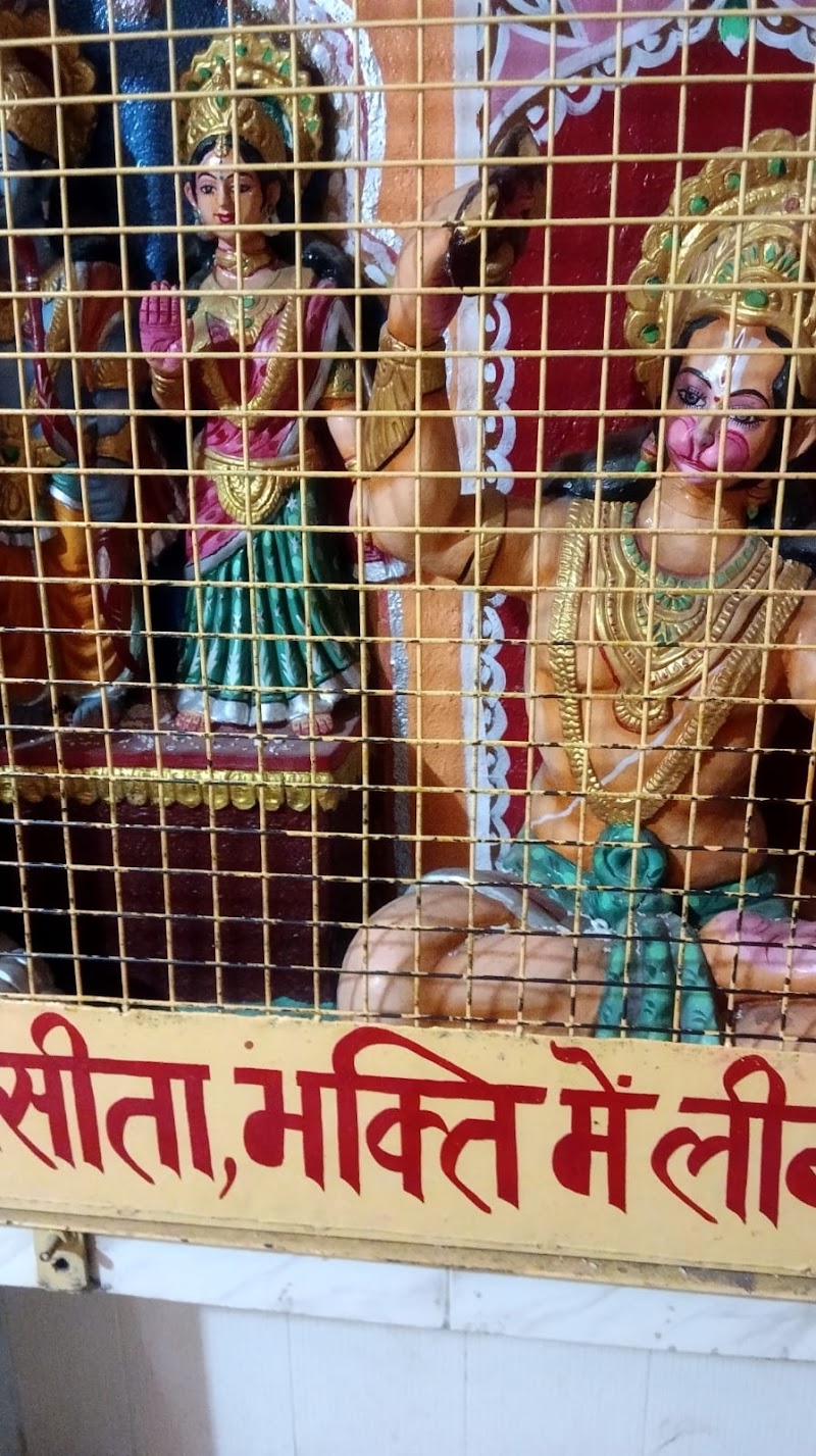 Swami Arvindanand Paramhans Ashram, Janki kund, Chitrakoot - Swami Arvindanand Paramhans Ashram, Janki kund, Chitrakoot, 5V66+3RR, MP SH 11, Janki Kund, Chitrakoot, Madhya Pradesh 485334, India